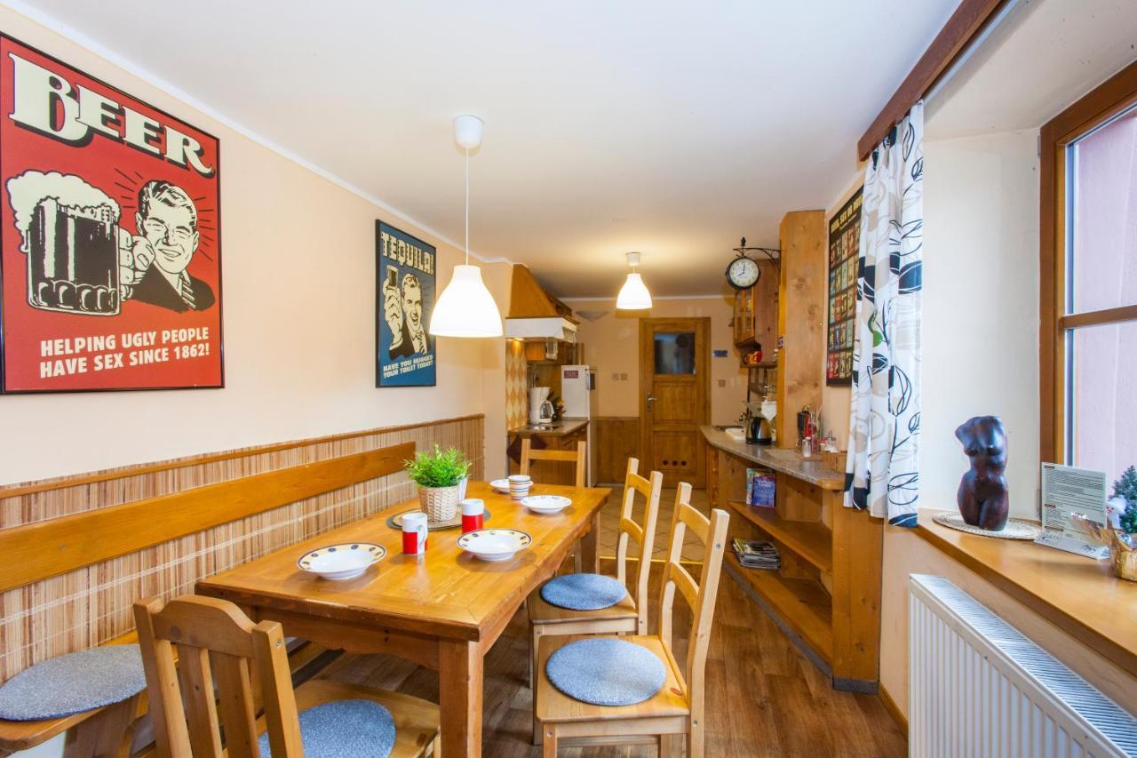 Hostel Postel Чеський Крумлов Екстер'єр фото