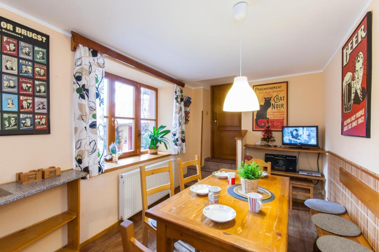 Hostel Postel Чеський Крумлов Екстер'єр фото