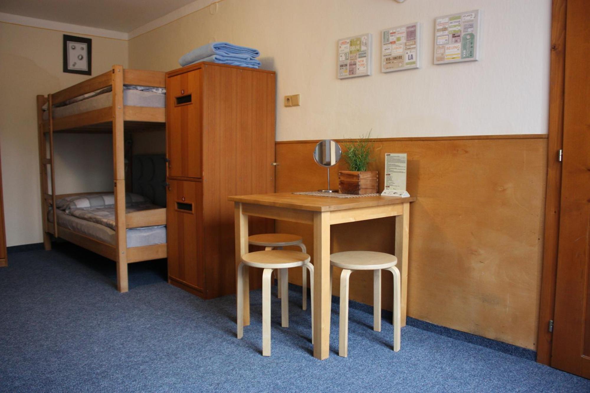 Hostel Postel Чеський Крумлов Екстер'єр фото