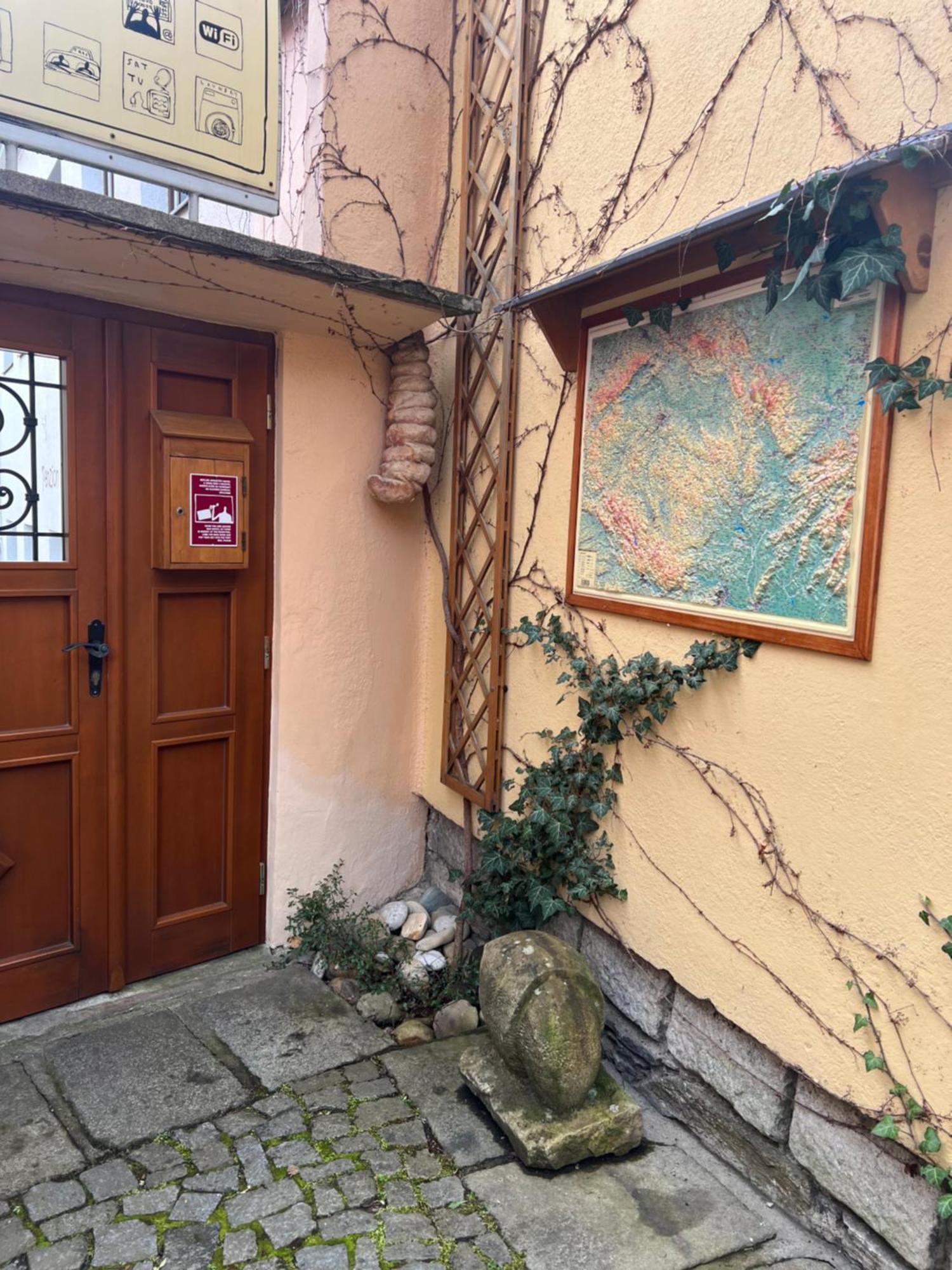 Hostel Postel Чеський Крумлов Екстер'єр фото