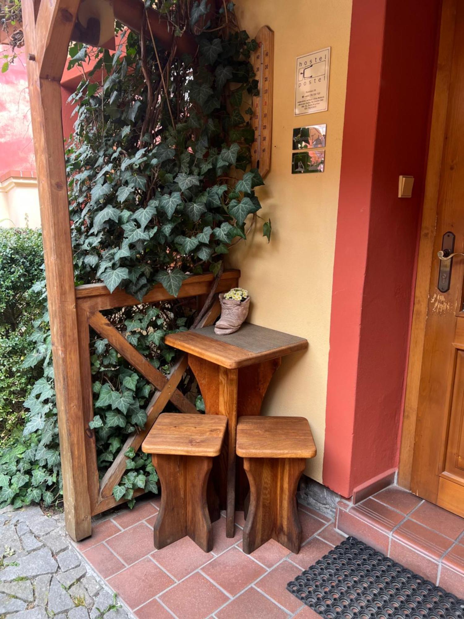 Hostel Postel Чеський Крумлов Екстер'єр фото