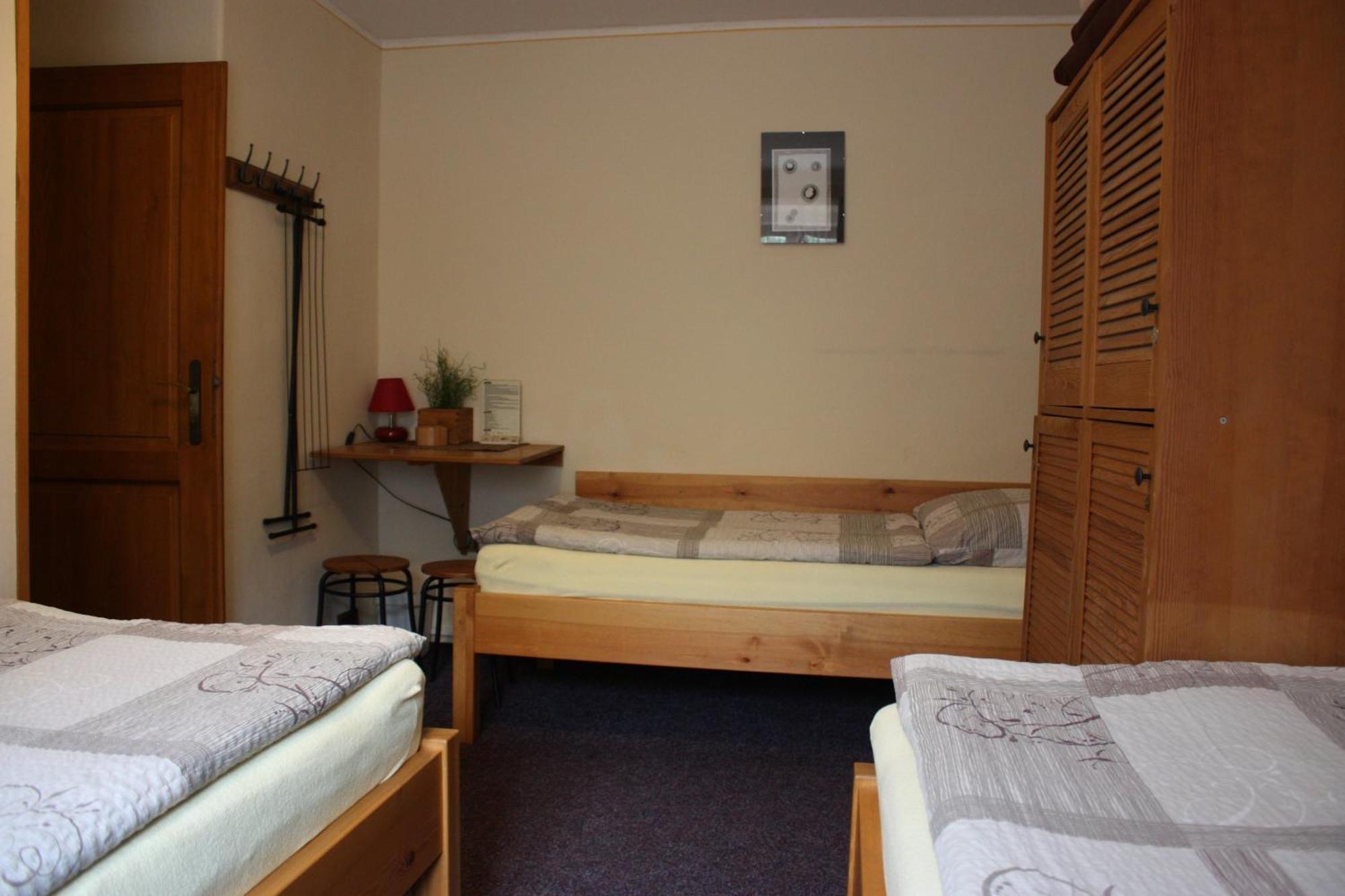 Hostel Postel Чеський Крумлов Екстер'єр фото