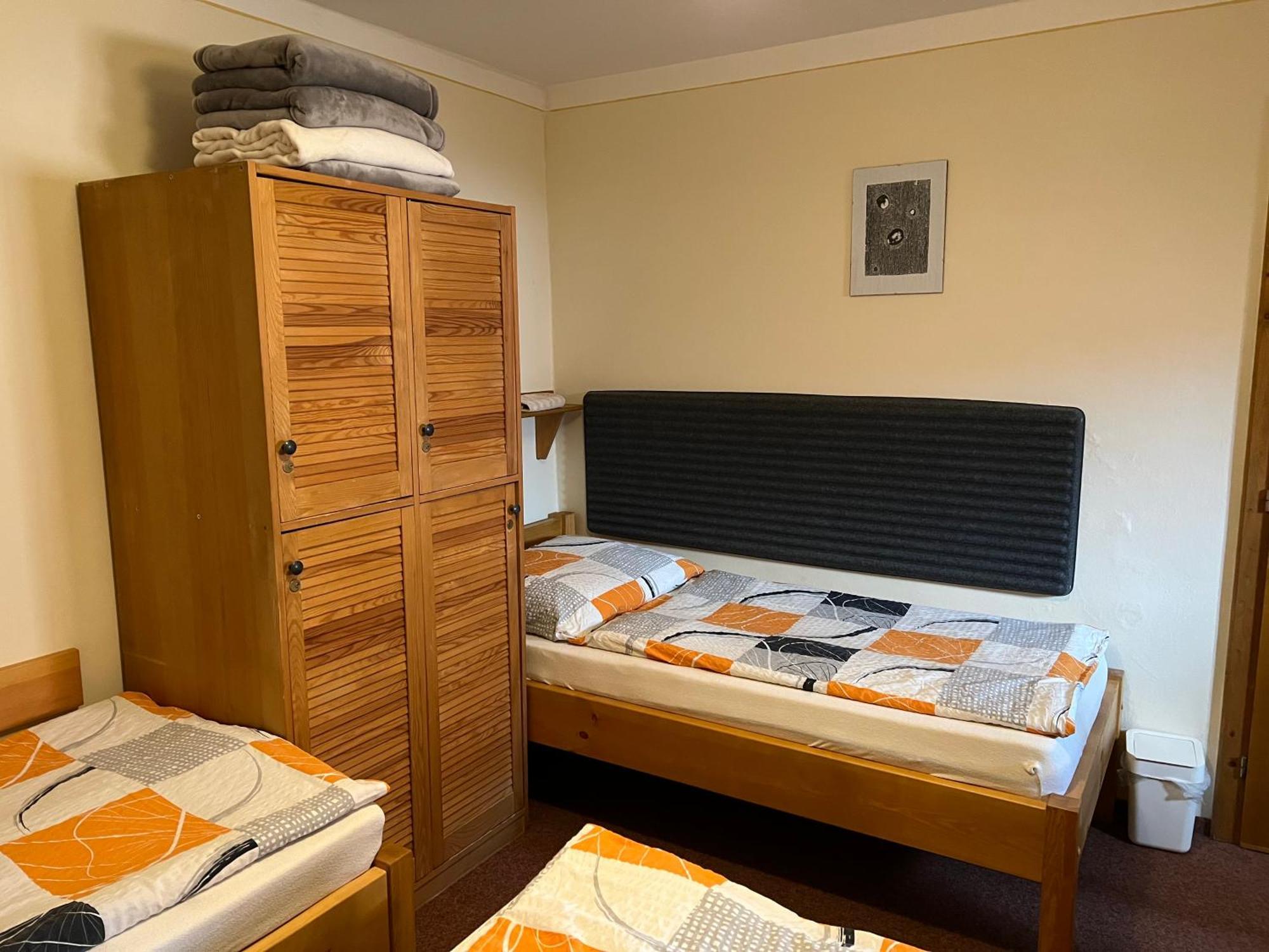 Hostel Postel Чеський Крумлов Екстер'єр фото