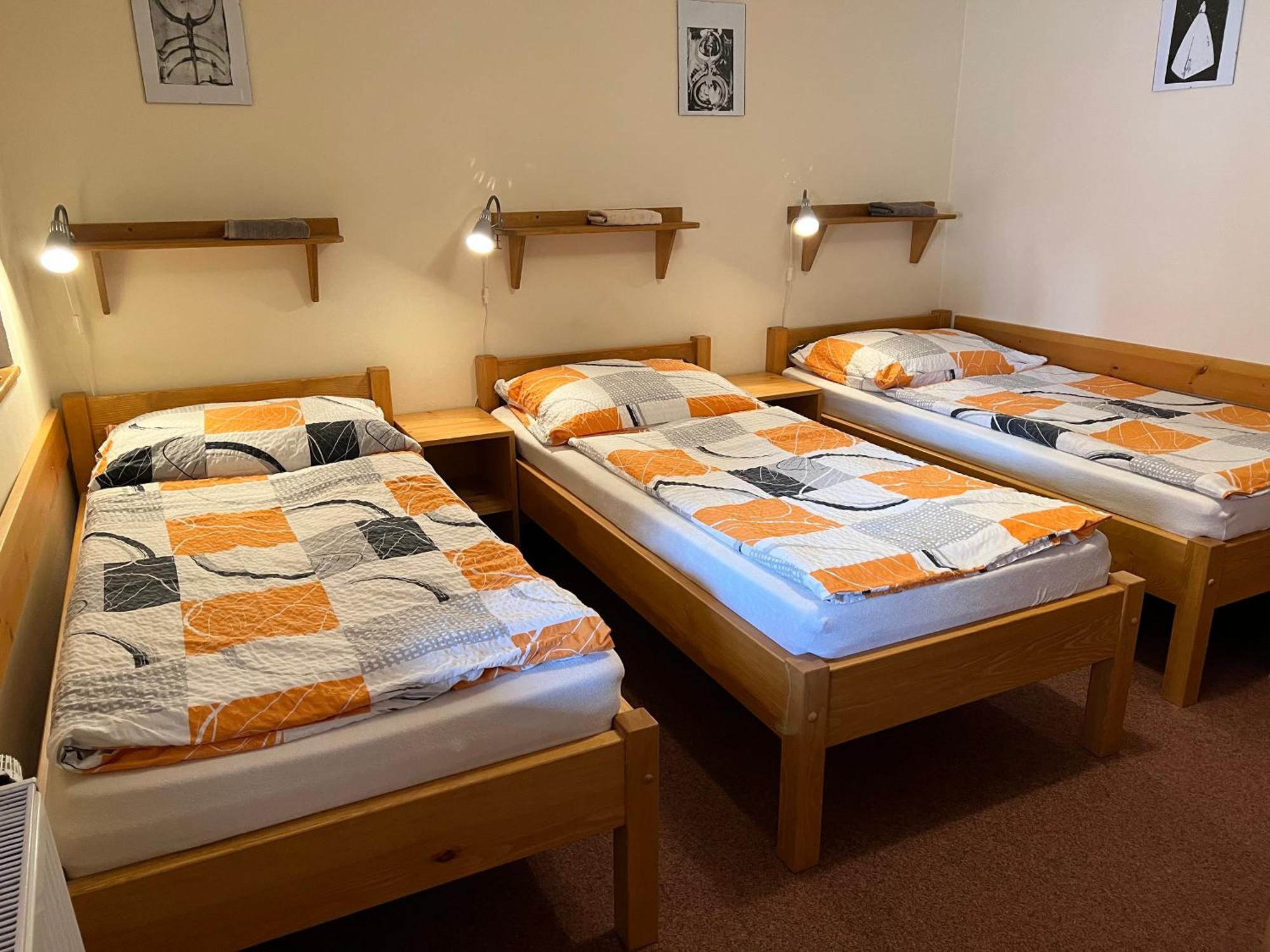 Hostel Postel Чеський Крумлов Екстер'єр фото