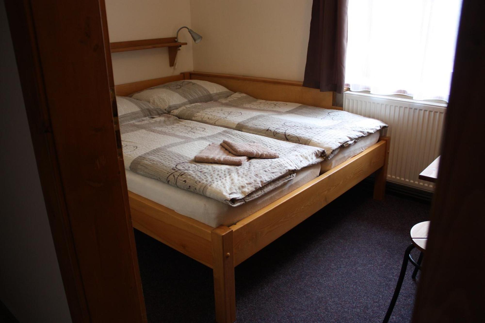Hostel Postel Чеський Крумлов Екстер'єр фото